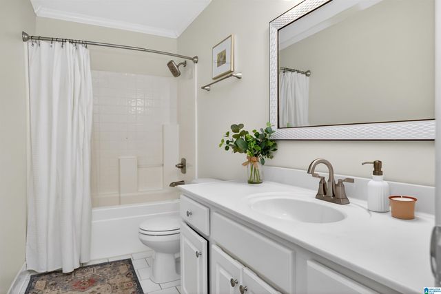 123 COVE LANE, Pelham, AL 35124