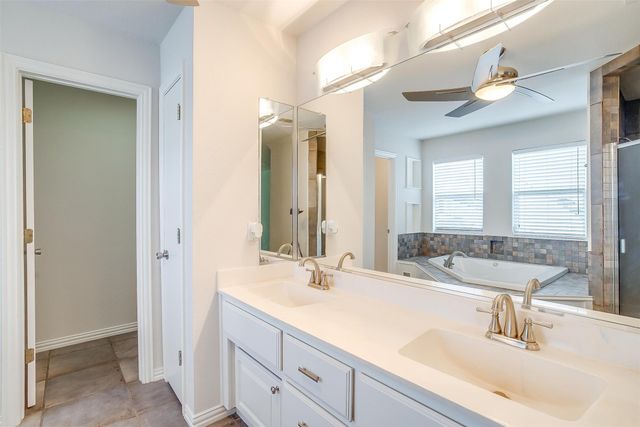 11972 Younger Court, Azle, TX 76020