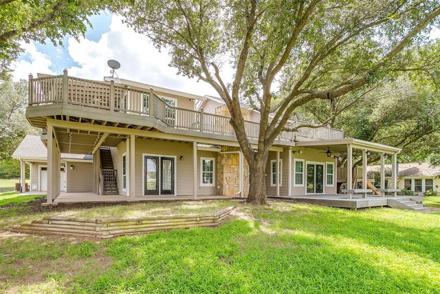 11972 Younger Court, Azle, TX 76020