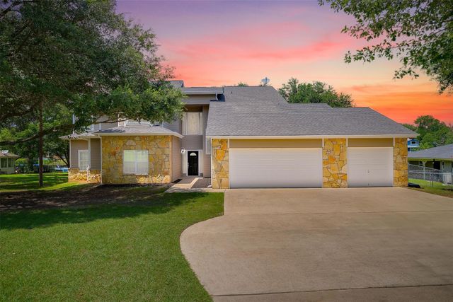 11972 Younger Court, Azle, TX 76020