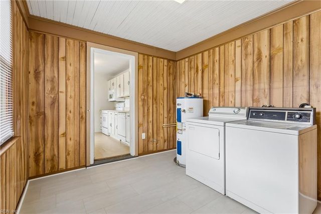 807 Paul ST, Newport News, VA 23605