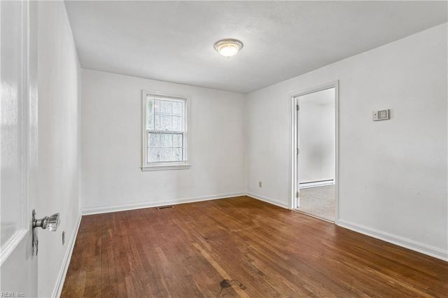 807 Paul ST, Newport News, VA 23605