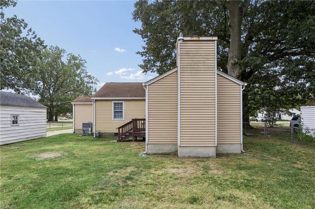 807 Paul ST, Newport News, VA 23605