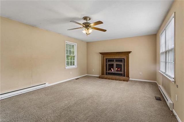 807 Paul ST, Newport News, VA 23605