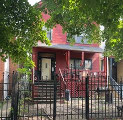 4844 W Ferdinand Street, Chicago, IL 60644