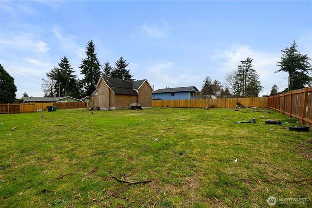 11205 12th Avenue SW, Seattle, WA 98146
