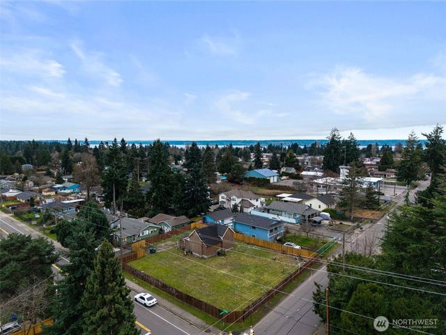 11205 12th Avenue SW, Seattle, WA 98146