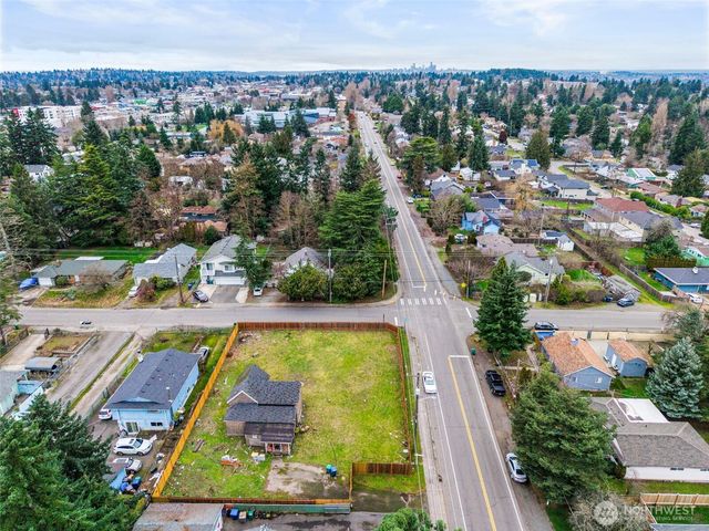 11205 12th Avenue SW, Seattle, WA 98146