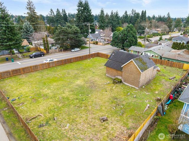 11205 12th Avenue SW, Seattle, WA 98146