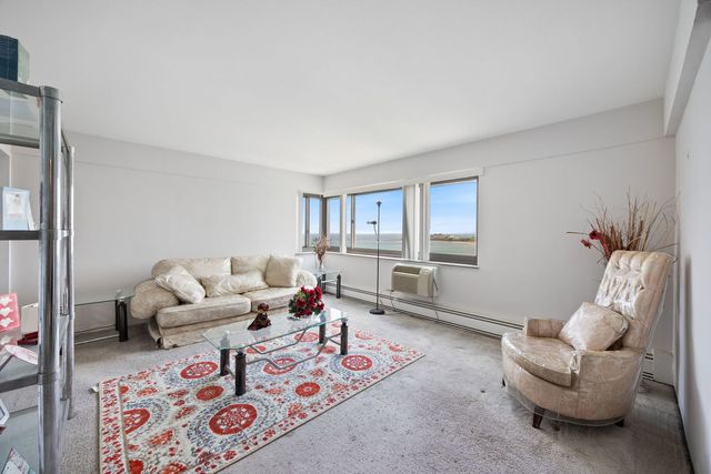 7337 S South Shore Drive 1227, Chicago, IL 60649