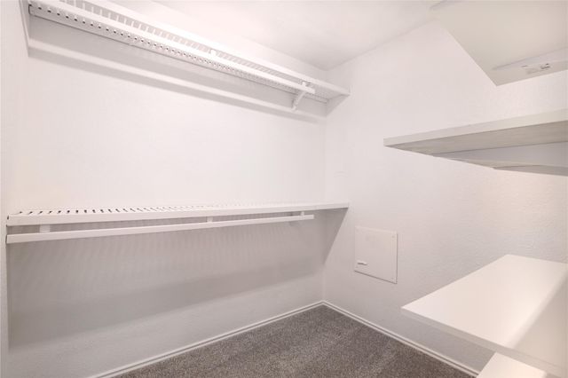 2643 Haselwood LN, Round Rock, TX 78665