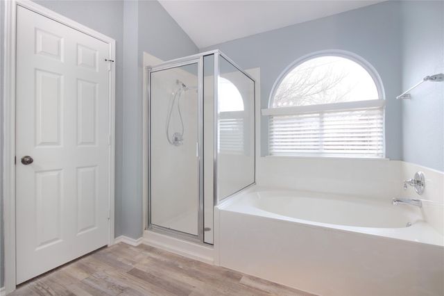 2643 Haselwood LN, Round Rock, TX 78665