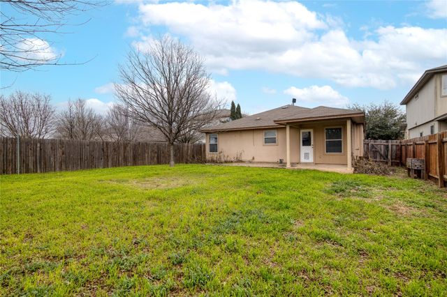 2643 Haselwood LN, Round Rock, TX 78665