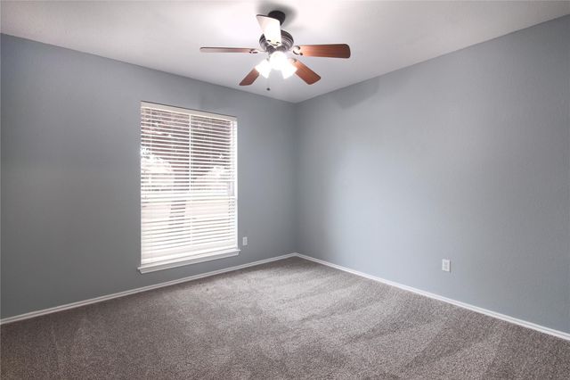 2643 Haselwood LN, Round Rock, TX 78665