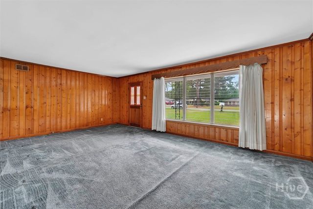 108 Azalea Avenue, Garden City, GA 31408