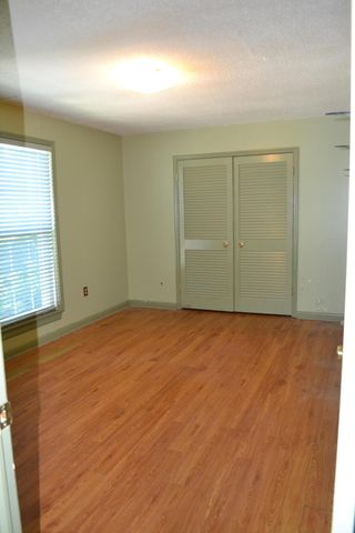 867 Colony Drive F-117, Charleston, SC 29407