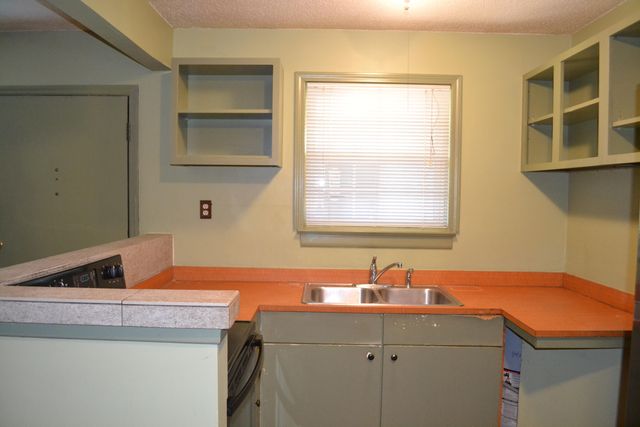 867 Colony Drive F-117, Charleston, SC 29407