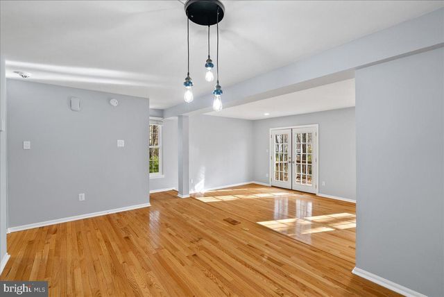 1481 AUTUMN RIDGE CIR, Reston, VA 20194