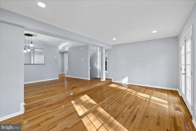 1481 AUTUMN RIDGE CIR, Reston, VA 20194