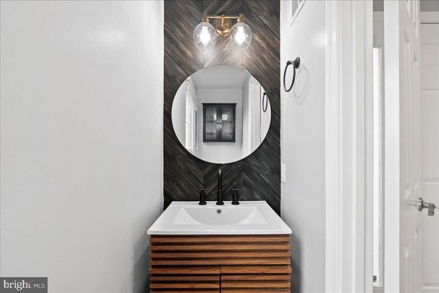 1481 AUTUMN RIDGE CIR, Reston, VA 20194