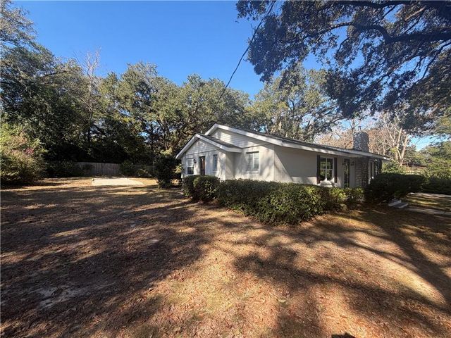 920 Pace Parkway, Mobile, AL 36693