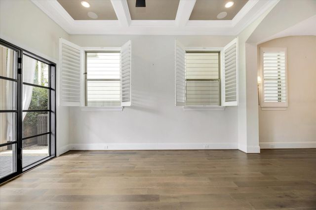 540 W 26th Street A, Houston, TX 77008