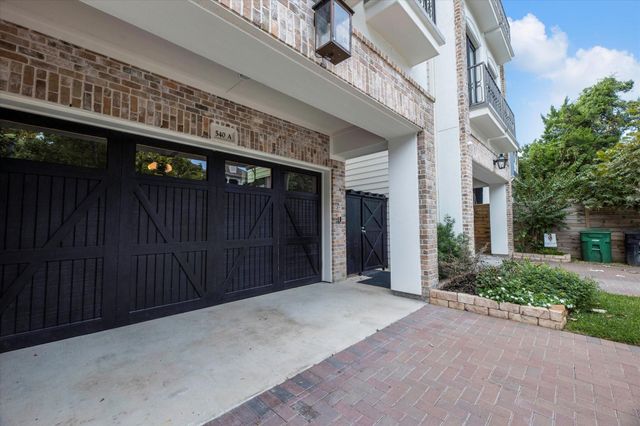 540 W 26th Street A, Houston, TX 77008