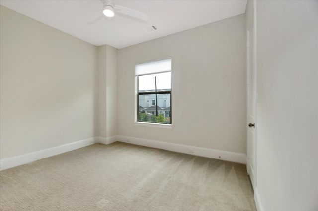 540 W 26th Street A, Houston, TX 77008