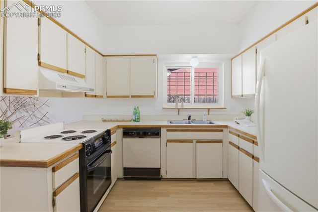 1202 Reinhardt Drive, Colorado Springs, CO 80909