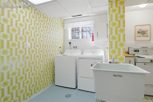 1202 Reinhardt Drive, Colorado Springs, CO 80909