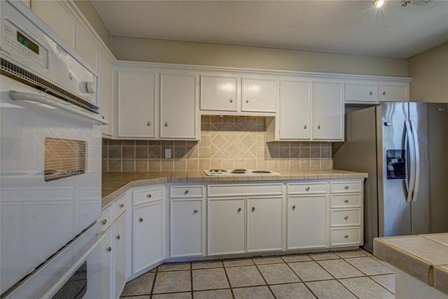 2518 NW 62ND Street, Oklahoma City, OK 73112