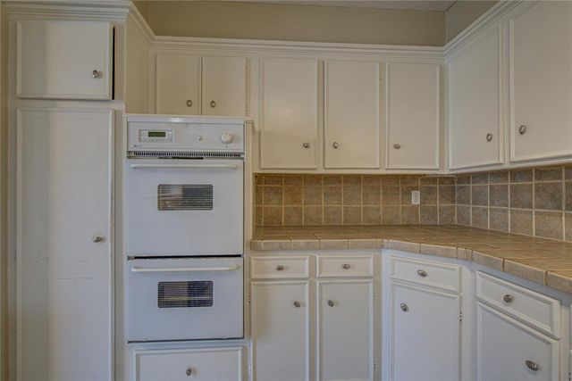 2518 NW 62ND Street, Oklahoma City, OK 73112