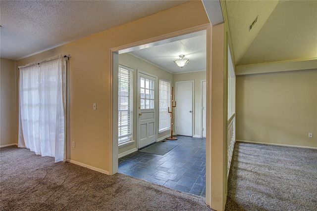 2518 NW 62ND Street, Oklahoma City, OK 73112