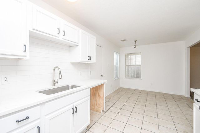 1651 Thornhollow Drive, Houston, TX 77014