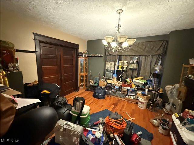 2305 Oak Street, Parkersburg, WV 26101