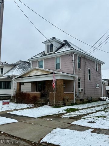 2305 Oak Street, Parkersburg, WV 26101