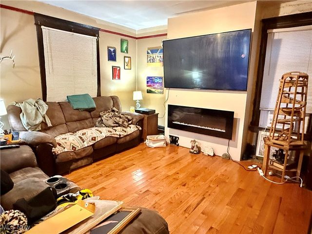 2305 Oak Street, Parkersburg, WV 26101