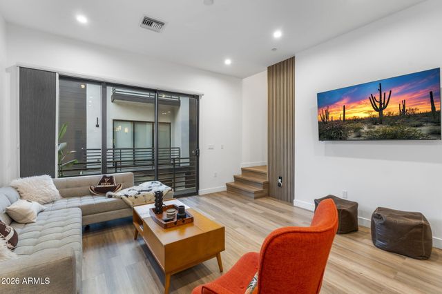 4220 N 32ND Street 32, Phoenix, AZ 85018
