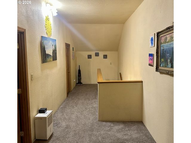 1910 OTTER SLOUGH Rd, Reedsport, OR 97467