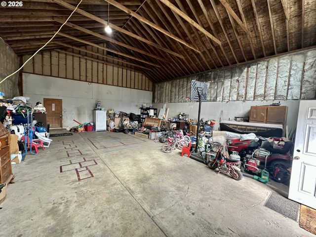 1910 OTTER SLOUGH Rd, Reedsport, OR 97467