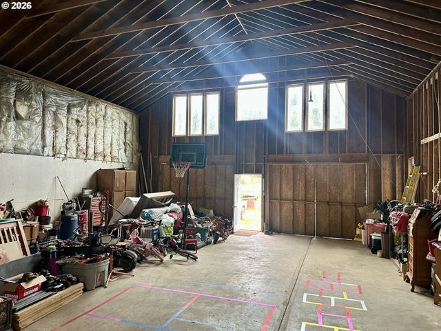 1910 OTTER SLOUGH Rd, Reedsport, OR 97467