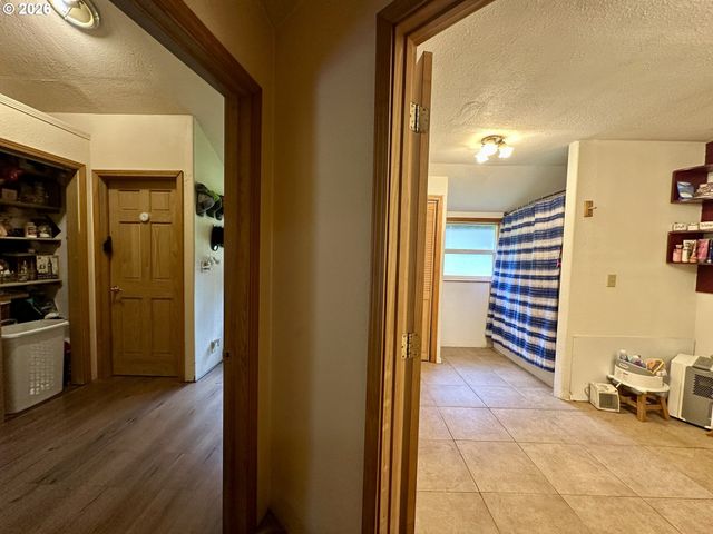 1910 OTTER SLOUGH Rd, Reedsport, OR 97467