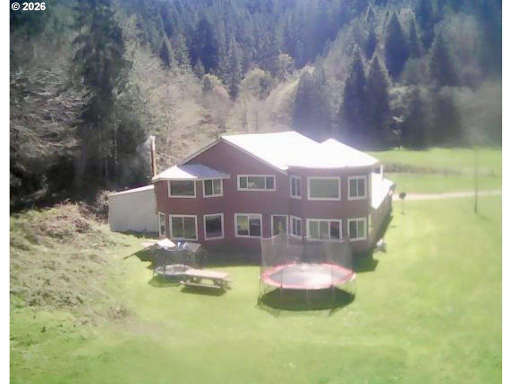 1910 OTTER SLOUGH Rd, Reedsport, OR 97467