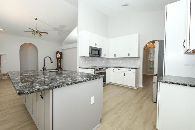 2357 CHANTILLY TERRACE, Oviedo, FL 32765