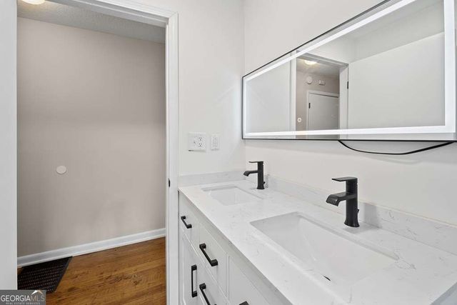 1243 Sycamore Street, Young Harris, GA 30582