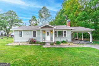 1243 Sycamore Street, Young Harris, GA 30582