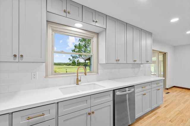 1201 Us Highway 160, West Plains, MO 65775