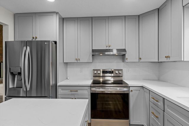 1201 Us Highway 160, West Plains, MO 65775