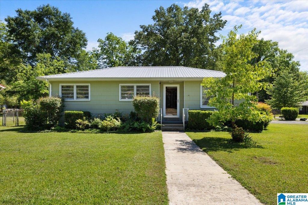 301 MARSHALL DRIVE, Gardendale, AL 35071