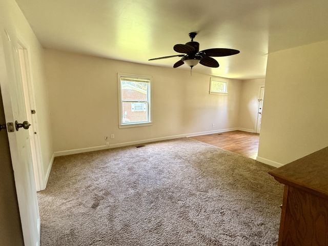 629 Martha Ave, Gallatin, TN 37066
